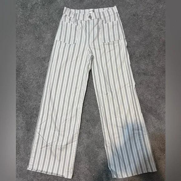 FRAME Le Slim Palazzo striped mid-rise straight-leg jeans - Picture 2 of 4